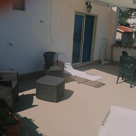 Da Carmen E Peppe Apartamento Santa Flavia Exterior foto